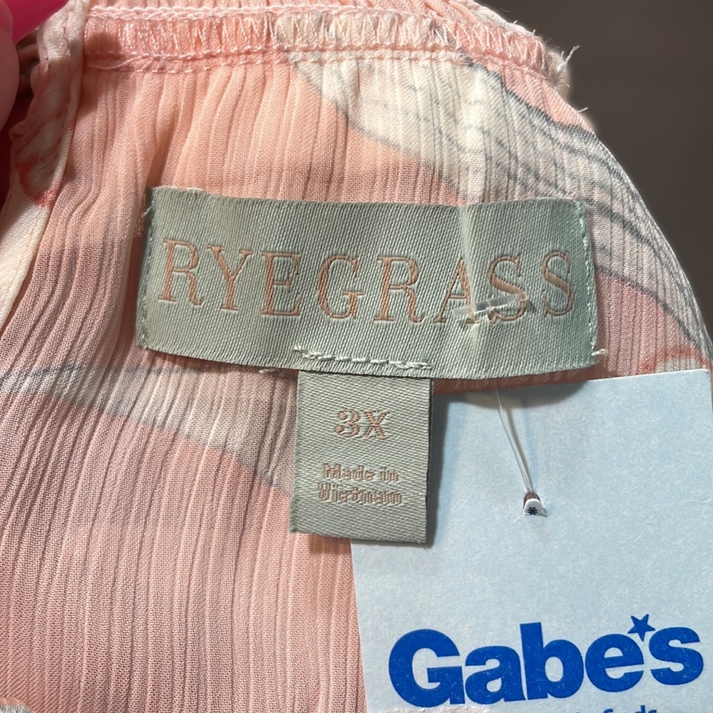 RyeGrass 3XL pink sheer peplum blouse with soft floral print and synch waist - Picture 12 of 13